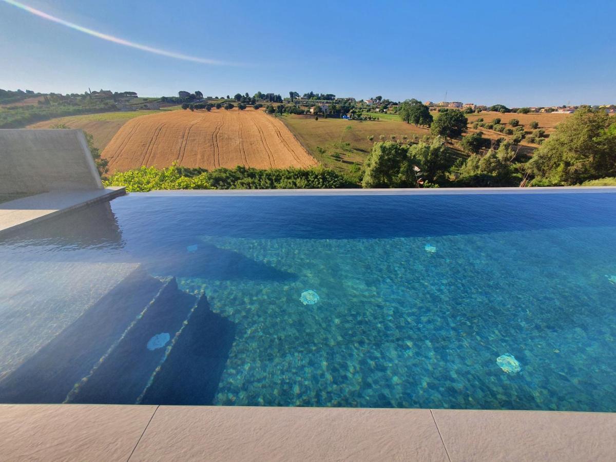 Casa Lunaria B&B Porto SantʼElpidio Exteriér fotografie